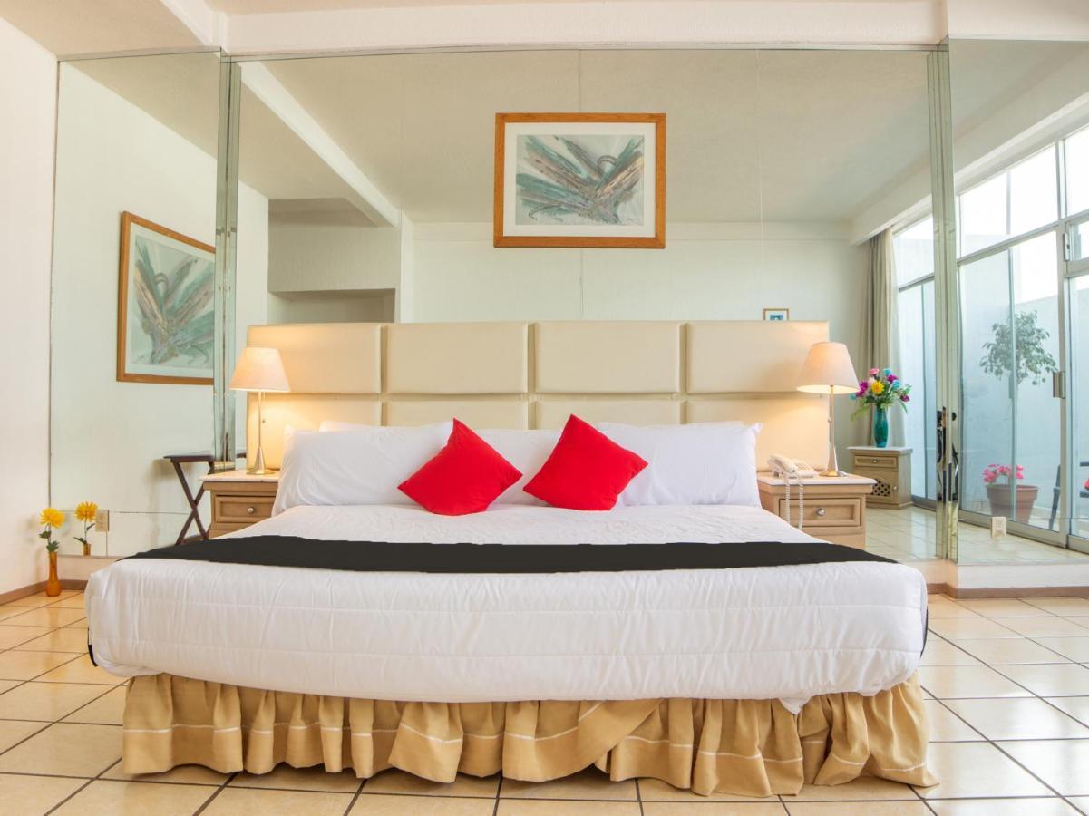 Capital O Hotel Villa Monini Puebla Kültér fotó